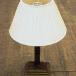 253 1104 Bordslampa